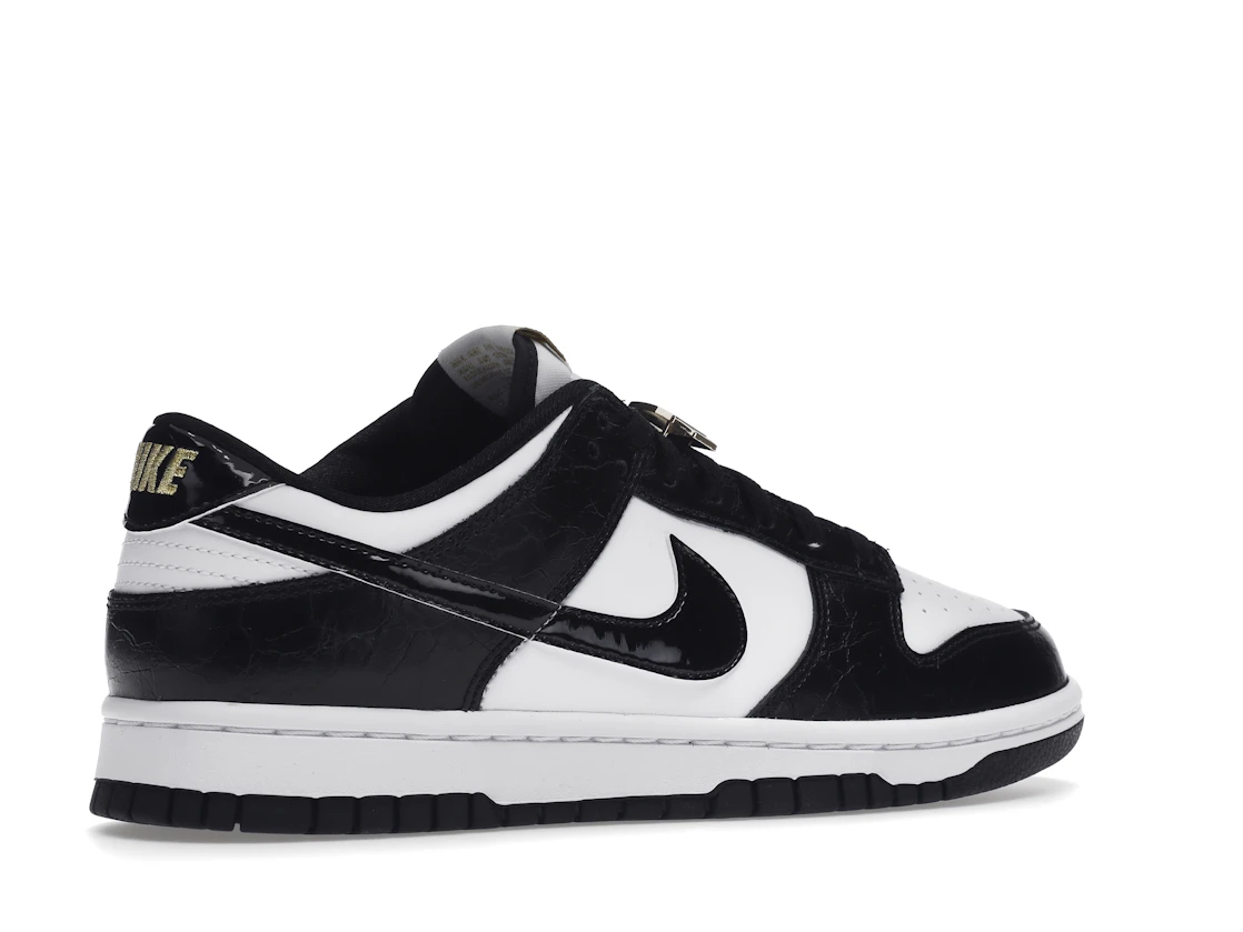 Vue 34 de Nike Dunk Low SE World Champs Black White