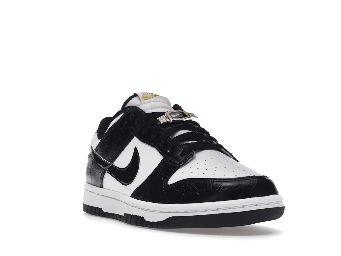 Vue 7 de Nike Dunk Low SE World Champs Black White