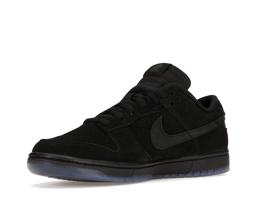 Vue 15 de Nike Dunk Low SP Undefeated 5 On It Black