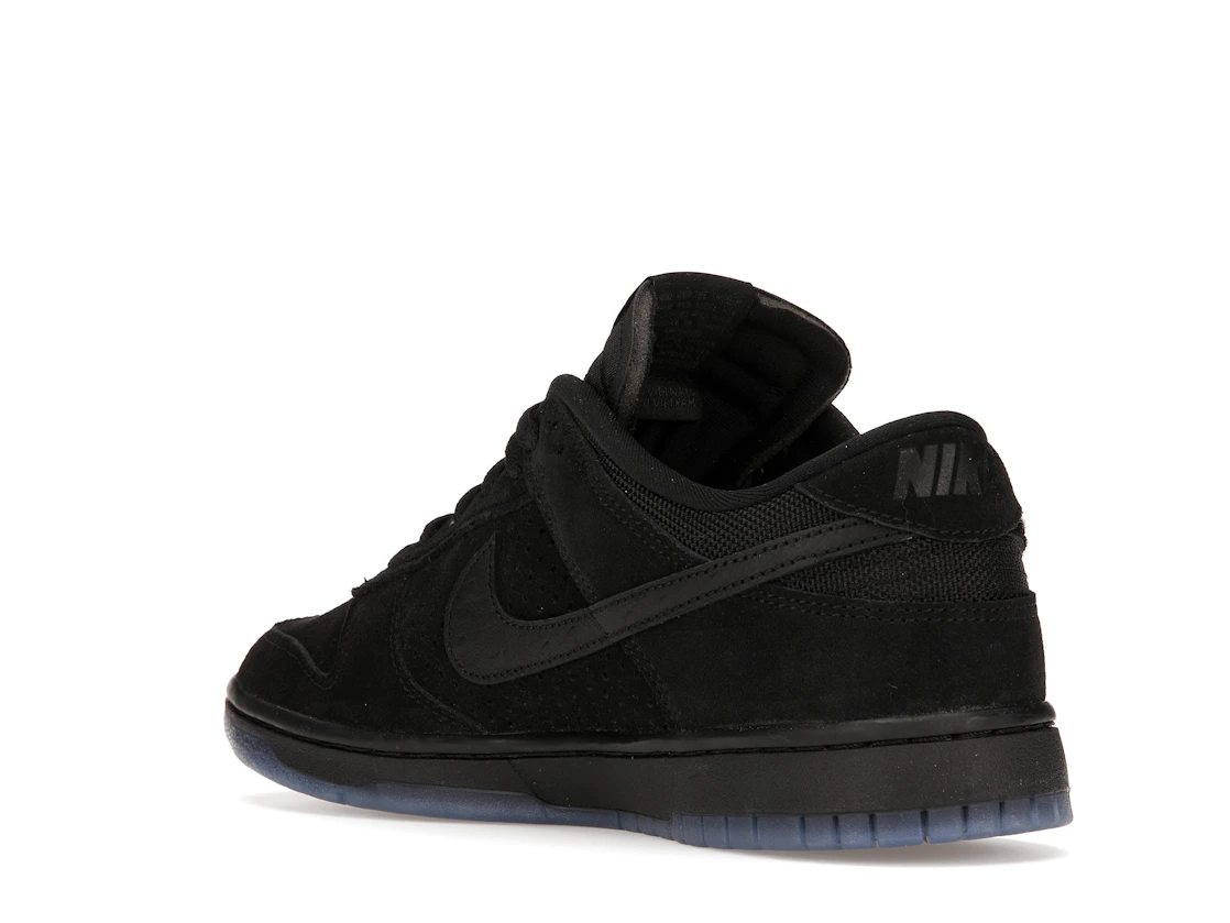 Vue 24 de Nike Dunk Low SP Undefeated 5 On It Black