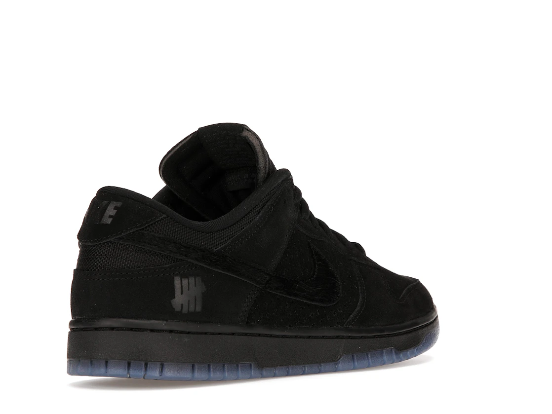 Vue 32 de Nike Dunk Low SP Undefeated 5 On It Black