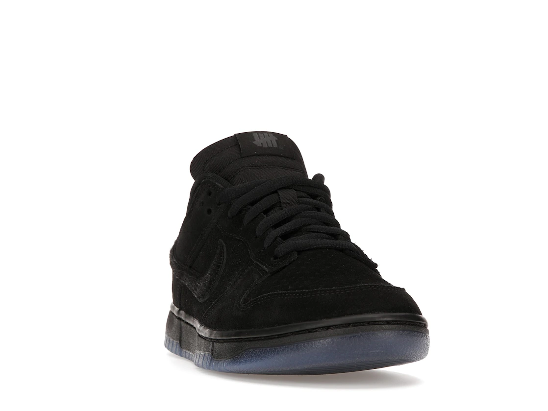 Vue 8 de Nike Dunk Low SP Undefeated 5 On It Black