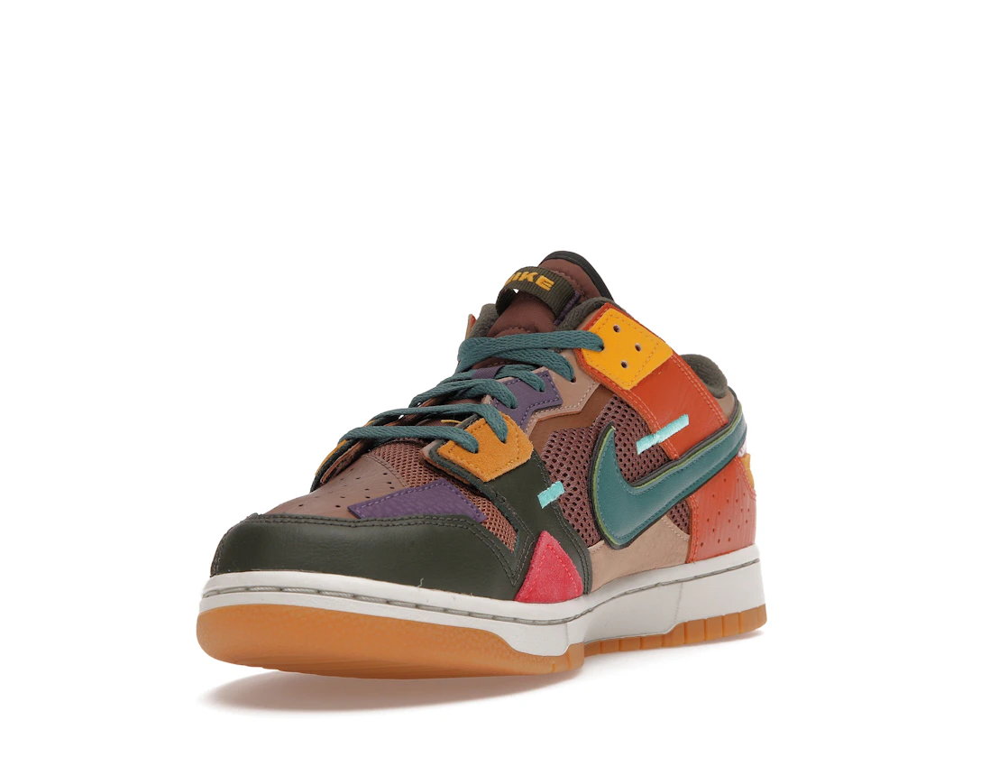 Vue 13 de Nike Dunk Low Scrap Archeo Brown
