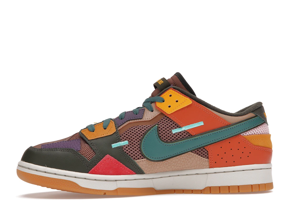 Vue 18 de Nike Dunk Low Scrap Archeo Brown