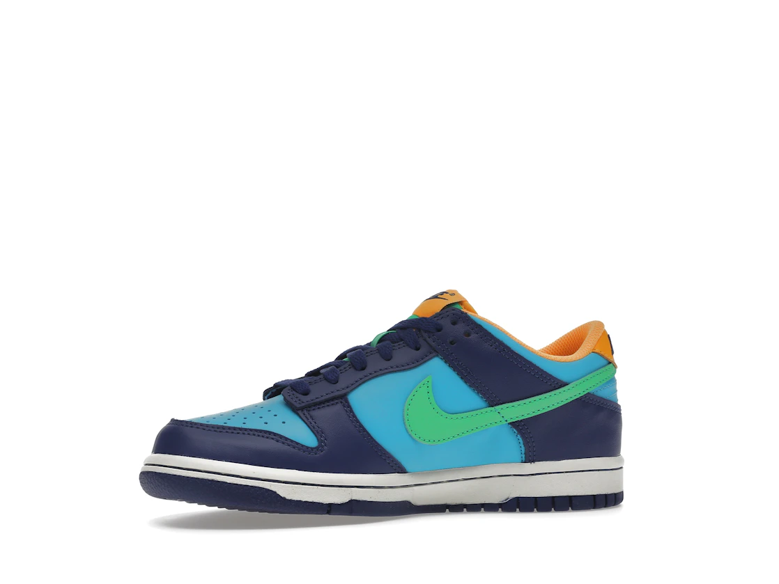 Vue 17 de Nike Dunk Low All-Star (2023) (GS)