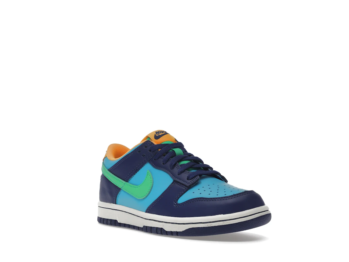 Vue 6 de Nike Dunk Low All-Star (2023) (GS)