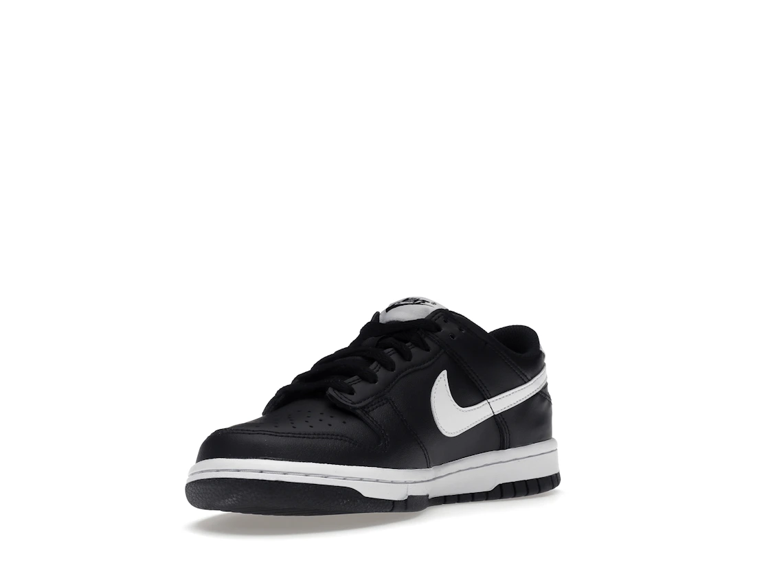 Vue 14 de Nike Dunk Low Black Panda 2.0 (GS)