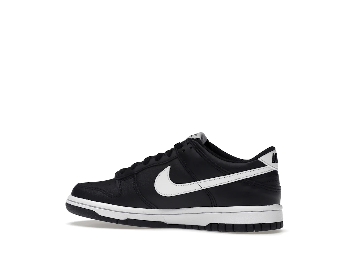 Vue 21 de Nike Dunk Low Black Panda 2.0 (GS)