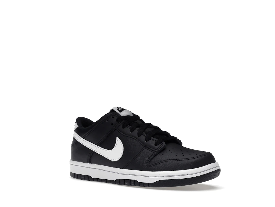 Vue 5 de Nike Dunk Low Black Panda 2.0 (GS)