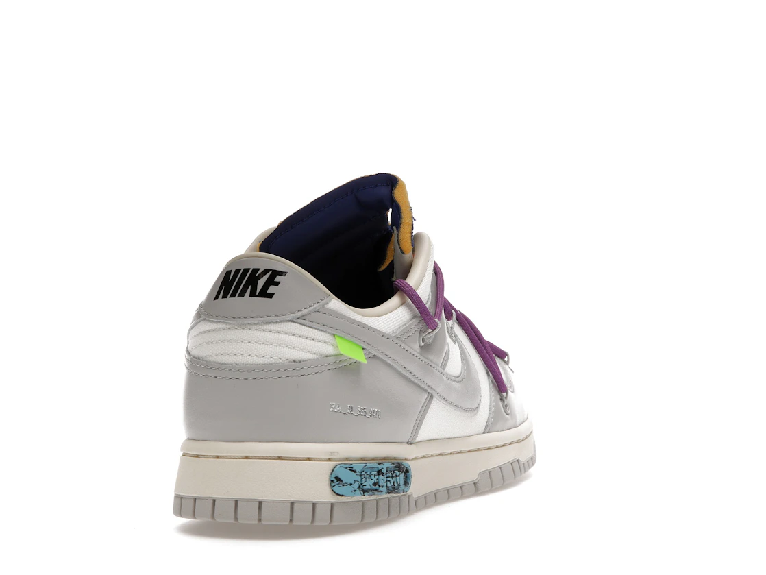 Vue 30 de Nike Dunk Low Off-White Lot 48