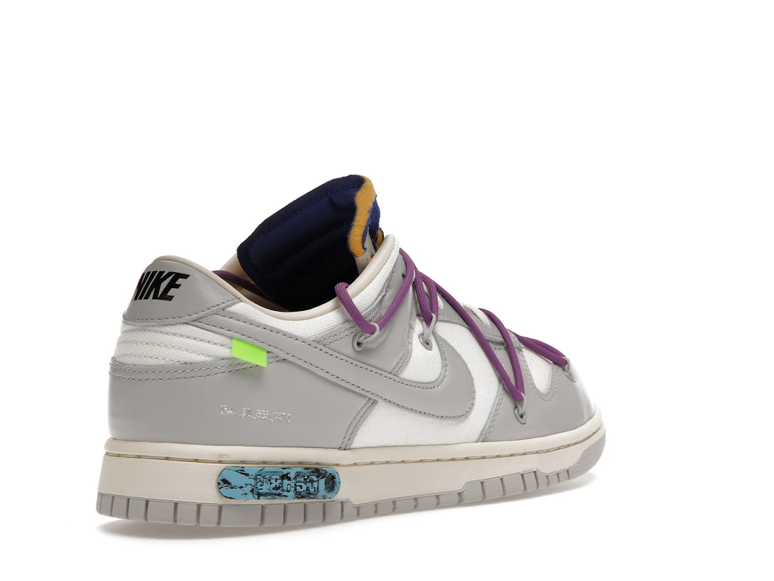 Vue 32 de Nike Dunk Low Off-White Lot 48