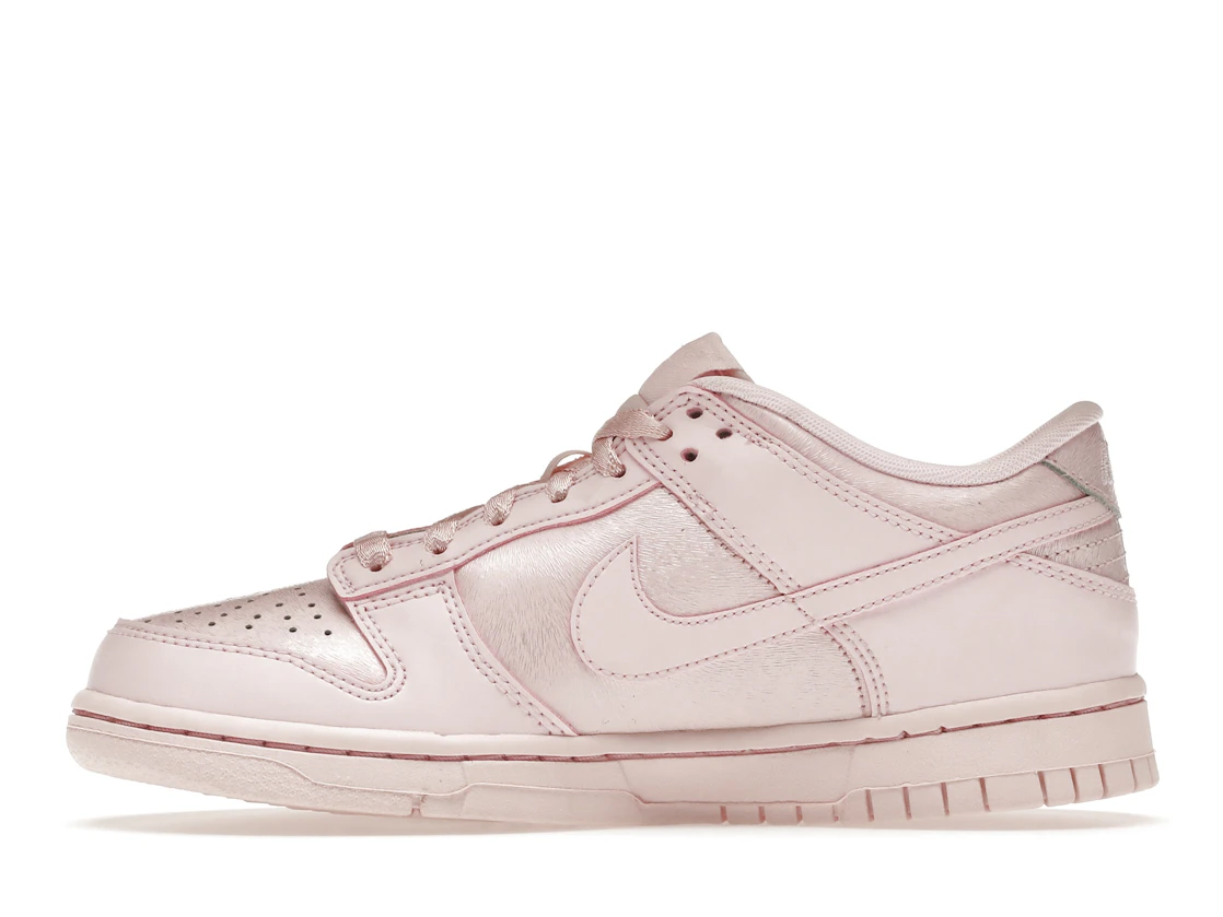 Vue 19 de Nike Dunk Low Prism Pink (GS)