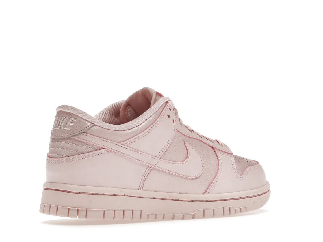 Vue 33 de Nike Dunk Low Prism Pink (GS)