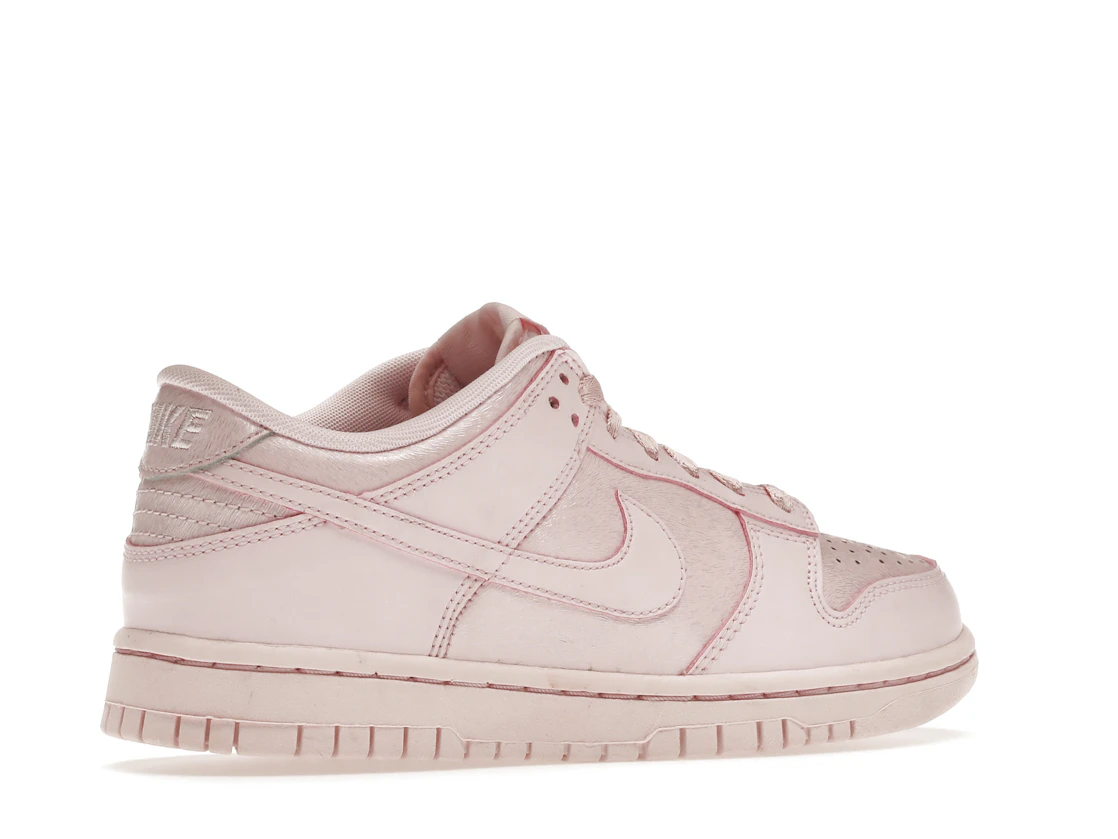 Vue 34 de Nike Dunk Low Prism Pink (GS)