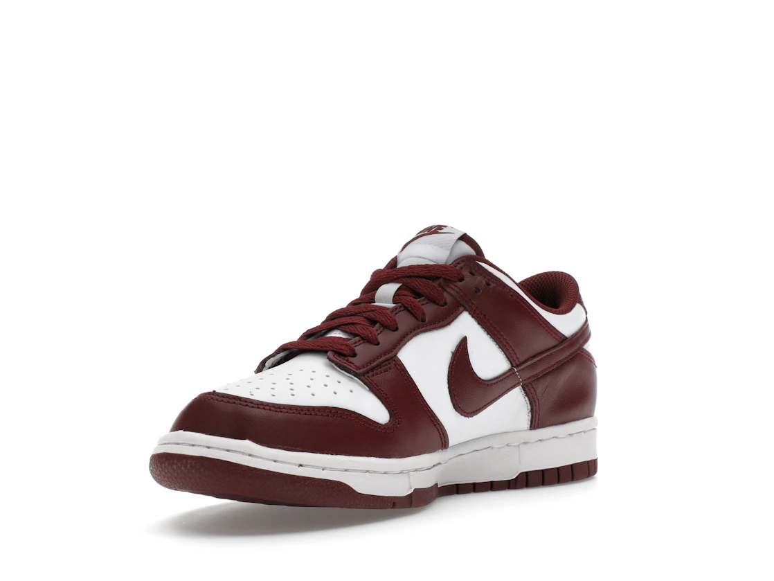 Vue 14 de Nike Dunk Low Redwood (GS)