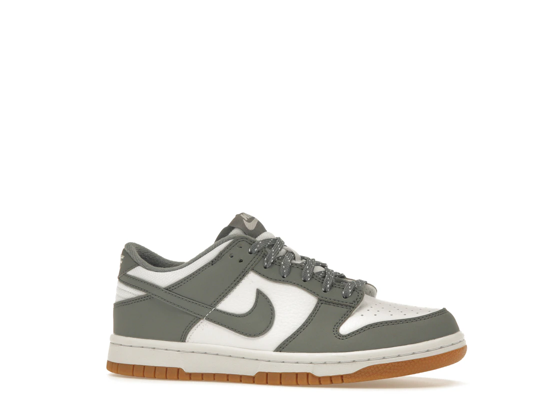 Vue 3 de Nike Dunk Low Reflective Grey (GS)