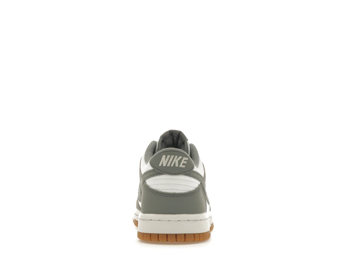 Vue 28 de Nike Dunk Low Reflective Grey (GS)