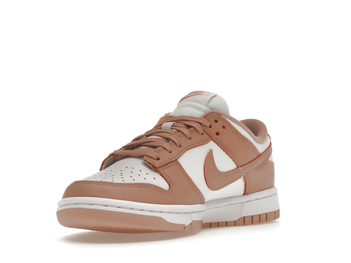 Vue 14 de Nike Dunk Low Rose Whisper 