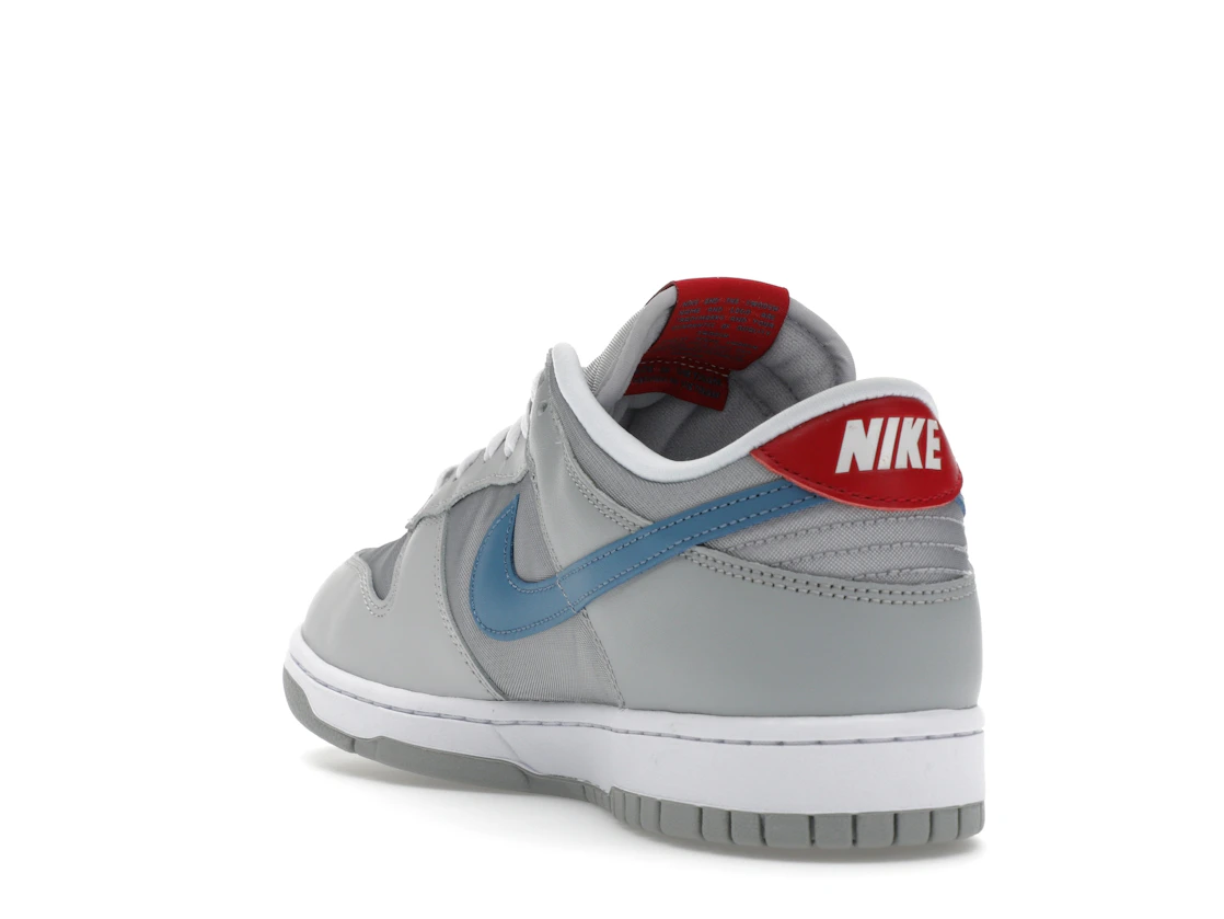 Vue 25 de Nike Dunk Low Silver Surfer (2024)