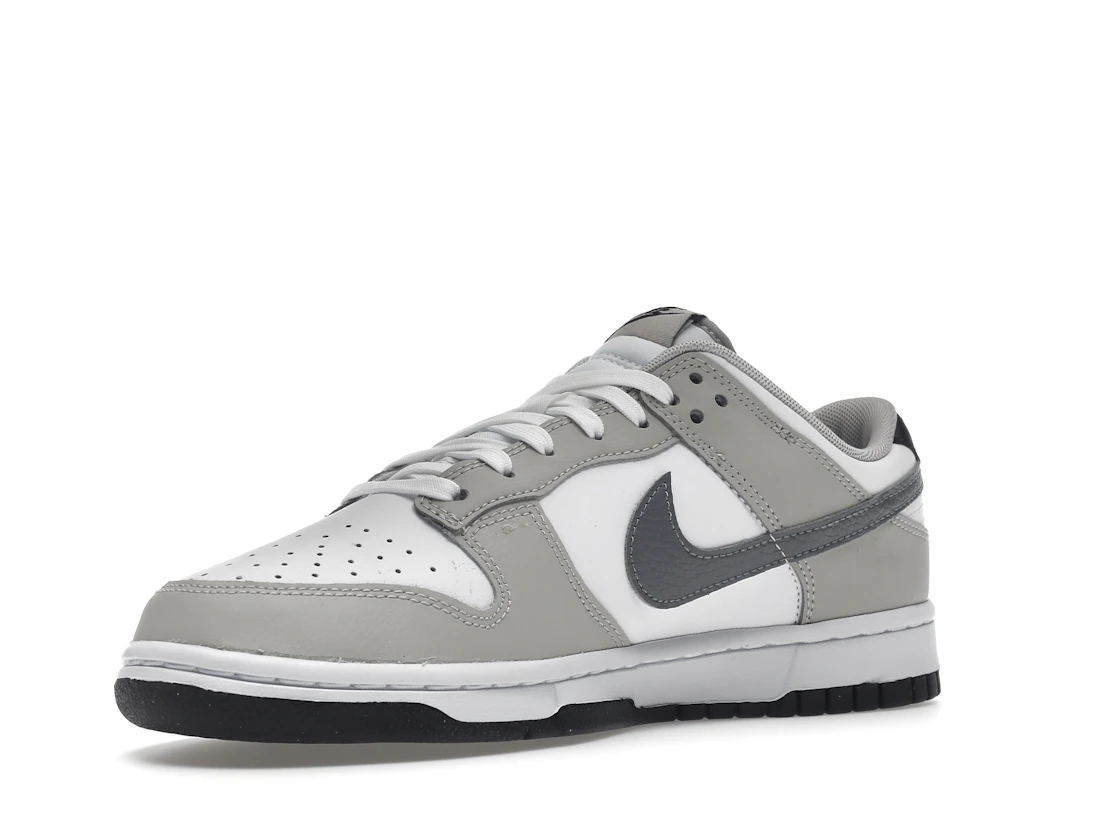 Vue 15 de Nike Dunk Low Stencil Swoosh