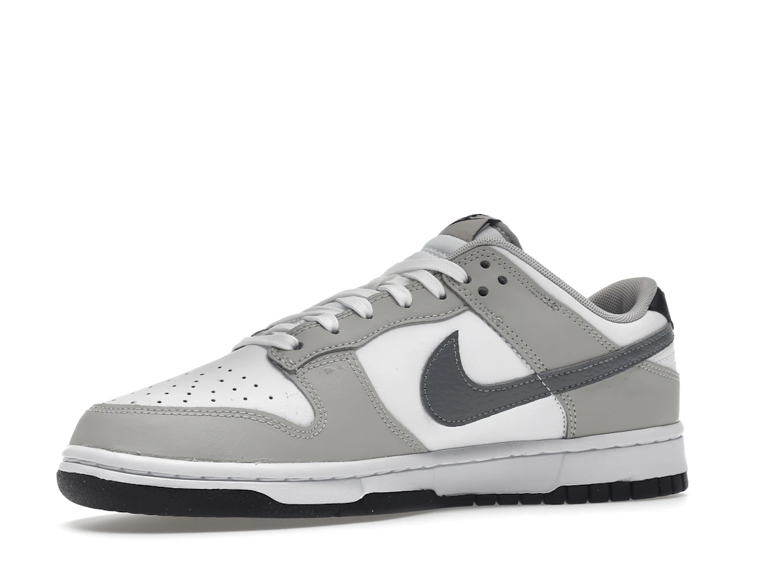 Vue 16 de Nike Dunk Low Stencil Swoosh