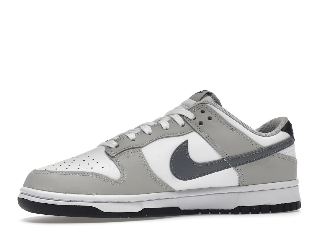 Vue 17 de Nike Dunk Low Stencil Swoosh