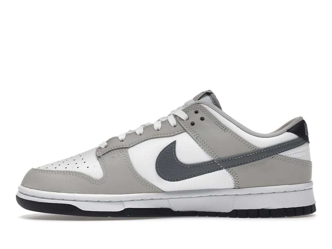 Vue 19 de Nike Dunk Low Stencil Swoosh