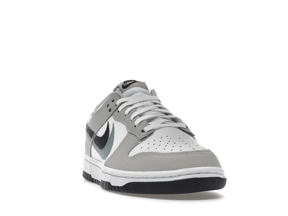 Vue 8 de Nike Dunk Low Stencil Swoosh