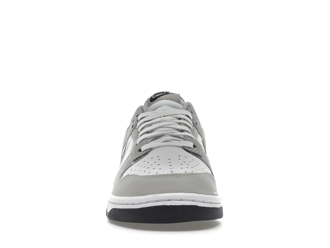 Vue 10 de Nike Dunk Low Stencil Swoosh