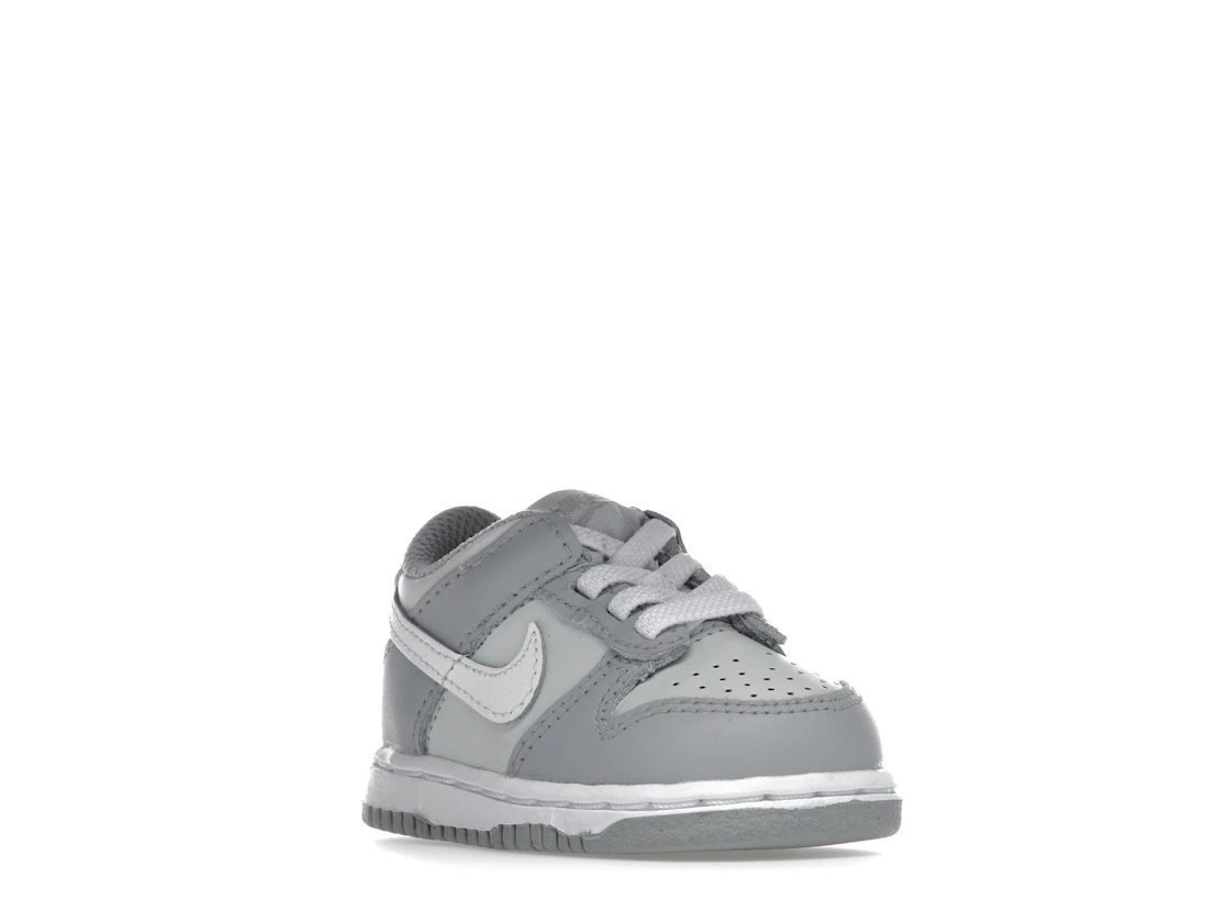 Vue 6 de Nike Dunk Low Two-Toned Grey (TD)