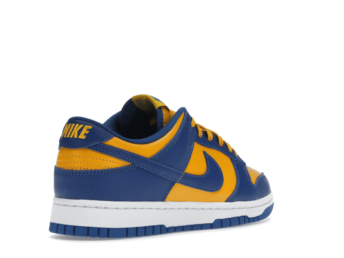 Vue 32 de Nike Dunk Low UCLA