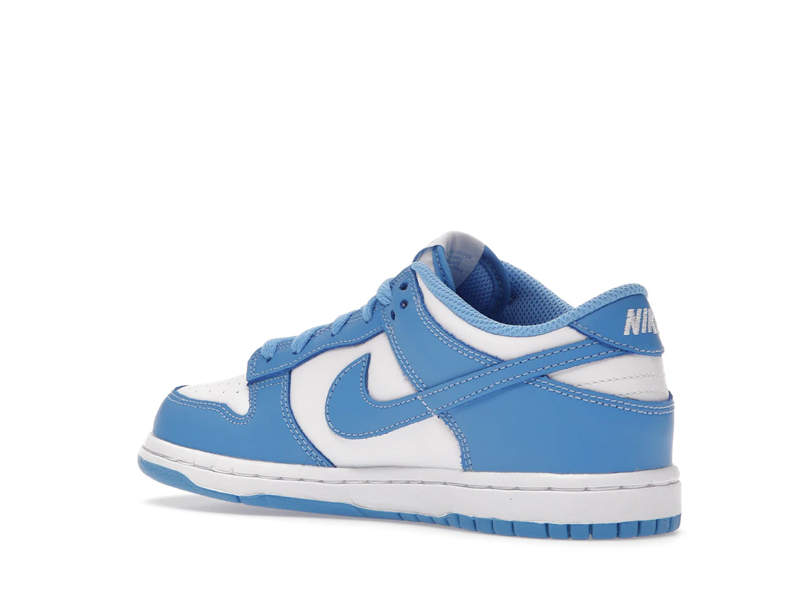 Vue 23 de Nike Dunk Low UNC (PS)