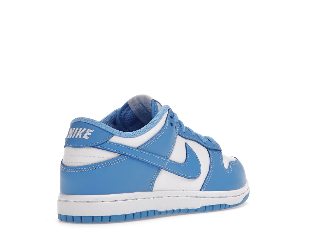 Vue 32 de Nike Dunk Low UNC (PS)