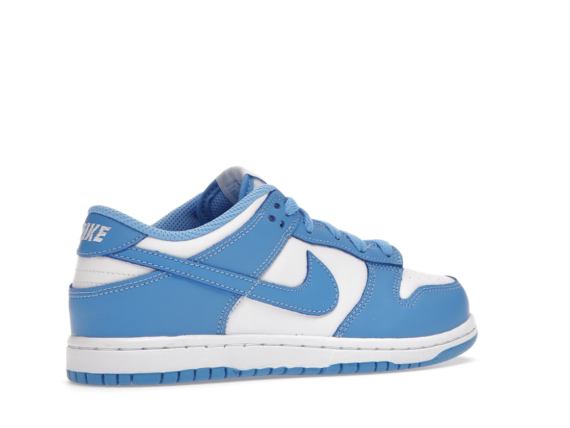 Vue 34 de Nike Dunk Low UNC (PS)