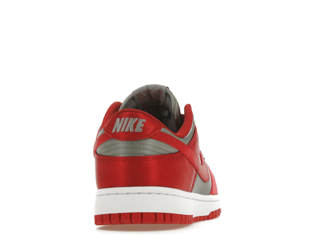 Vue 29 de Nike Dunk Low UNLV Satin 