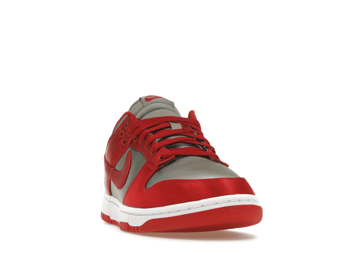 Vue 8 de Nike Dunk Low UNLV Satin 