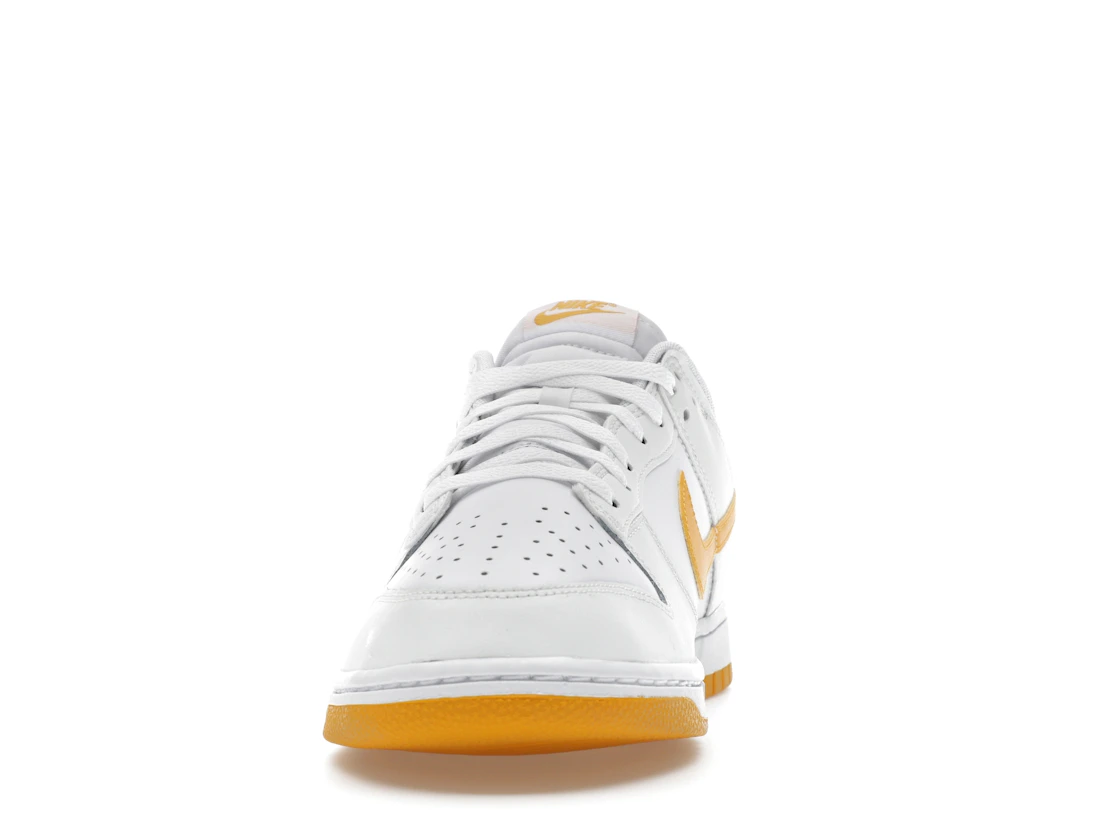 Vue 11 de Nike Dunk Low White University Gold