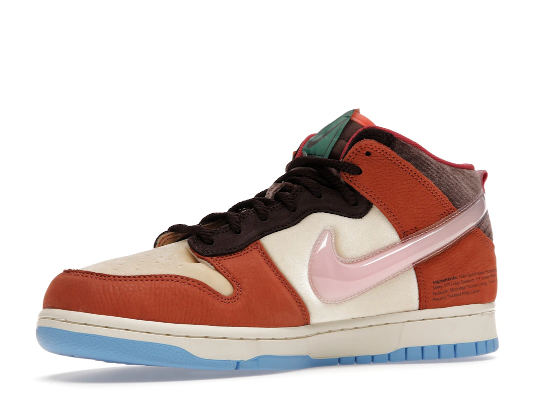 Vue 16 de Nike Dunk Mid Social Status Free Lunch Chocolate Milk