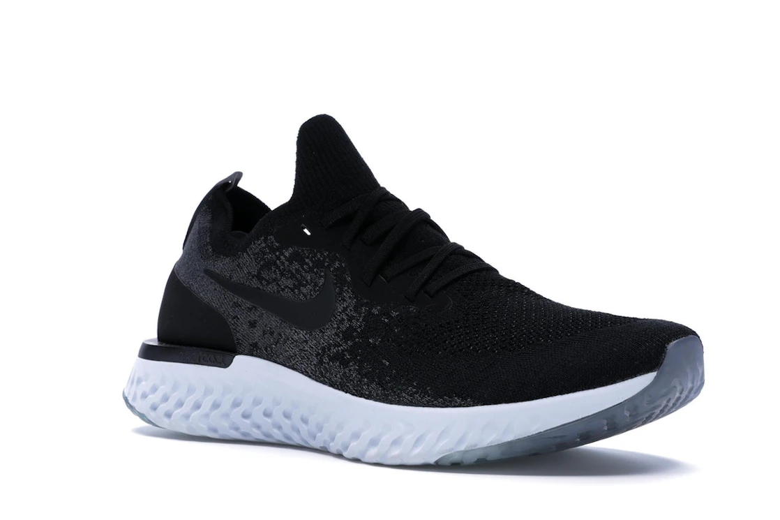 Vue 5 de Nike Epic React Flyknit Black Dark Grey