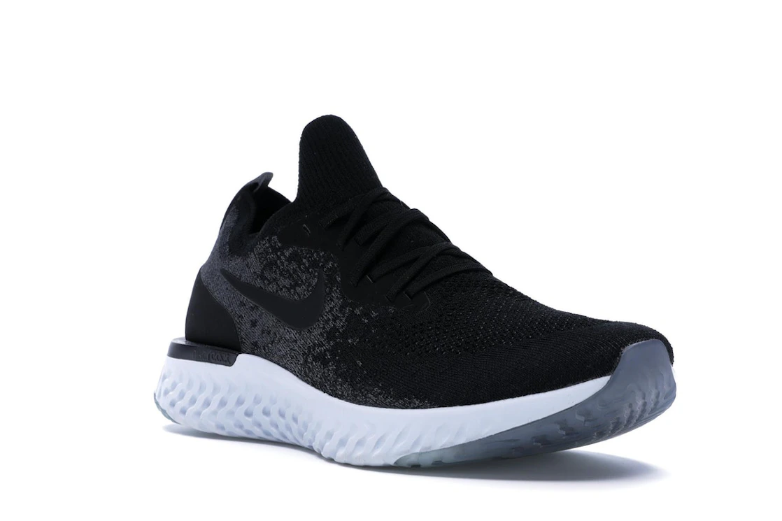 Vue 6 de Nike Epic React Flyknit Black Dark Grey