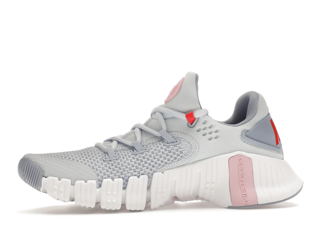 Vue 18 de Nike Free Metcon 4 Football Grey Soft Pink 