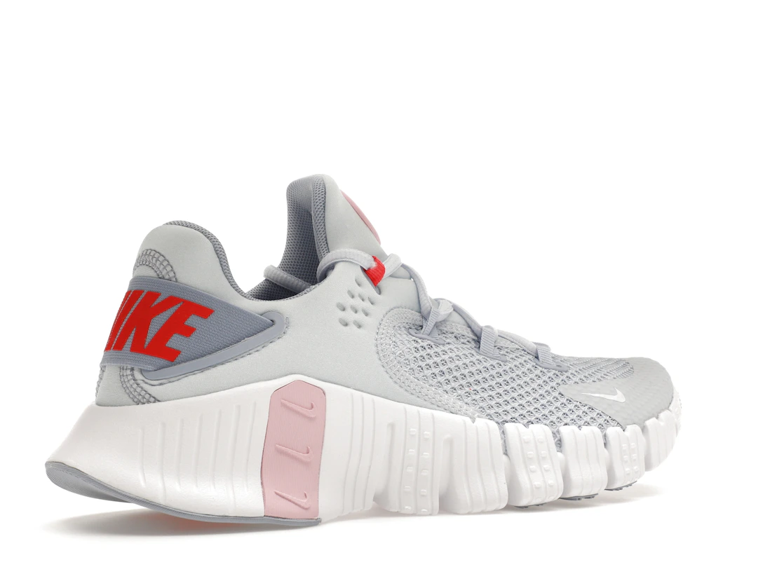 Vue 34 de Nike Free Metcon 4 Football Grey Soft Pink 