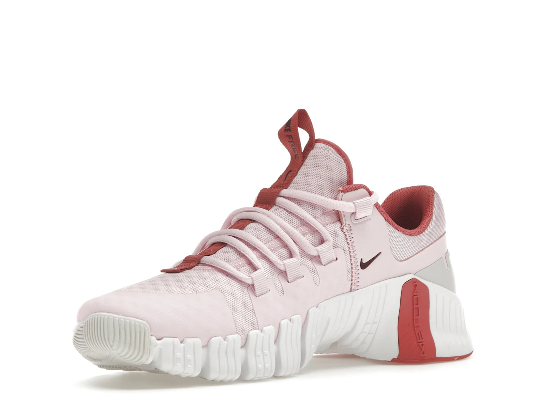 Vue 15 de Nike Free Metcon 5 Pink Foam 