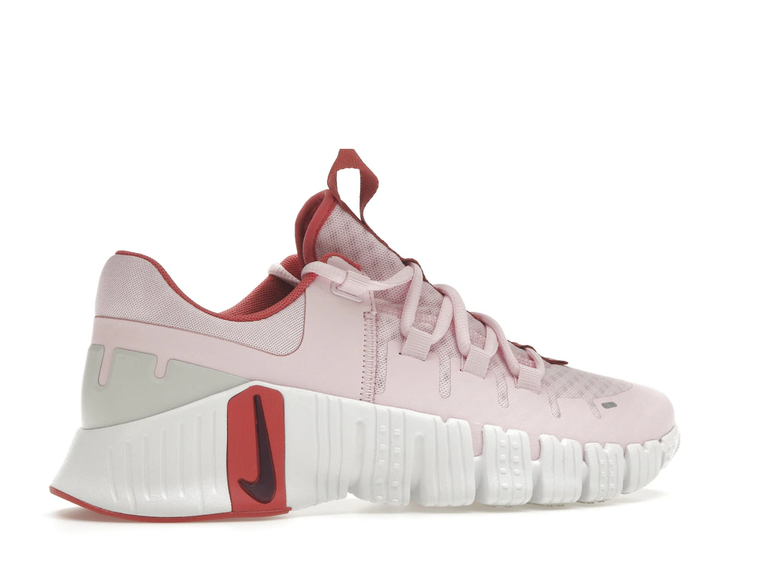 Vue 35 de Nike Free Metcon 5 Pink Foam 