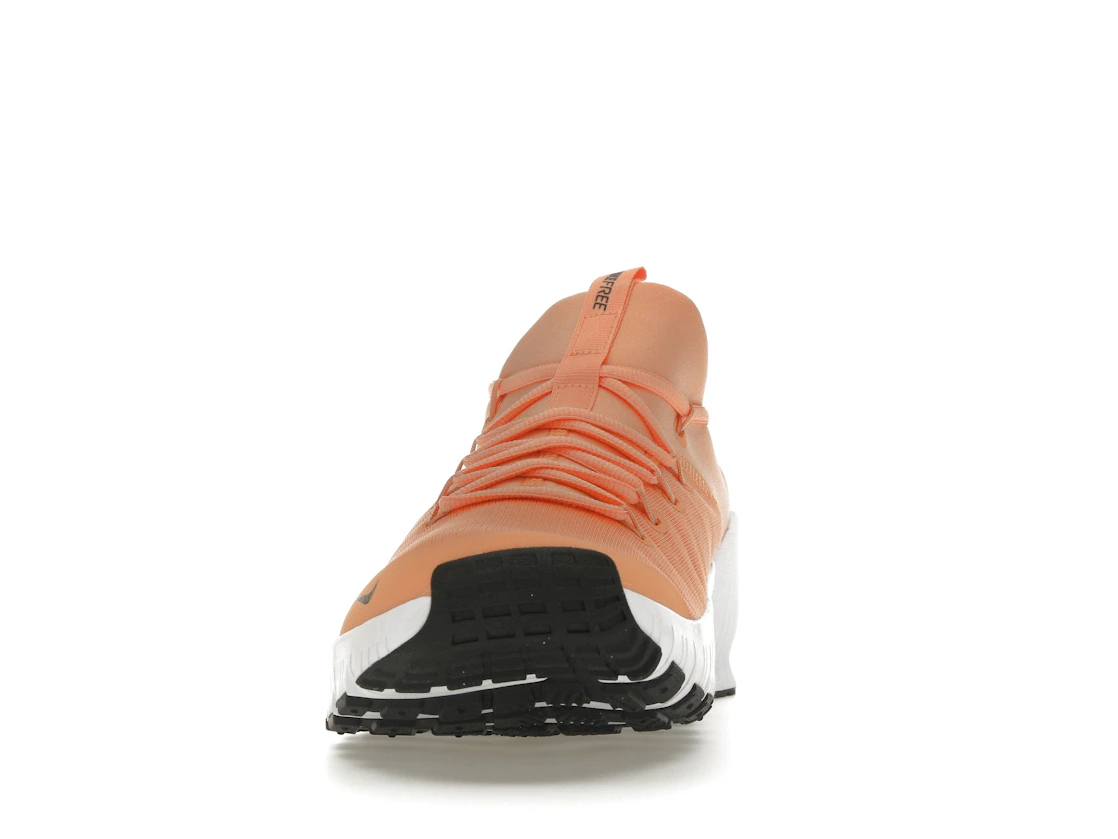 Vue 11 de Nike Free Metcon 6 Apricot Agate White Black