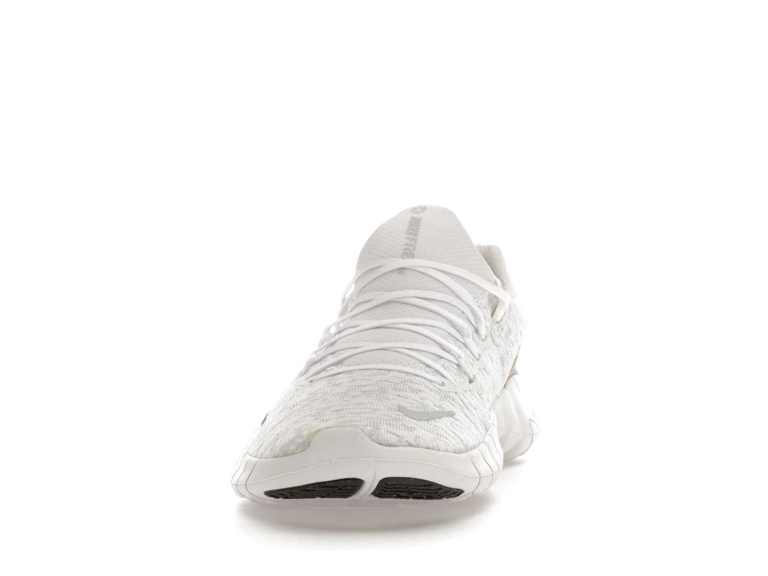Vue 11 de Nike Free Run 5.0 Next Nature White Siren Red Sanddrift