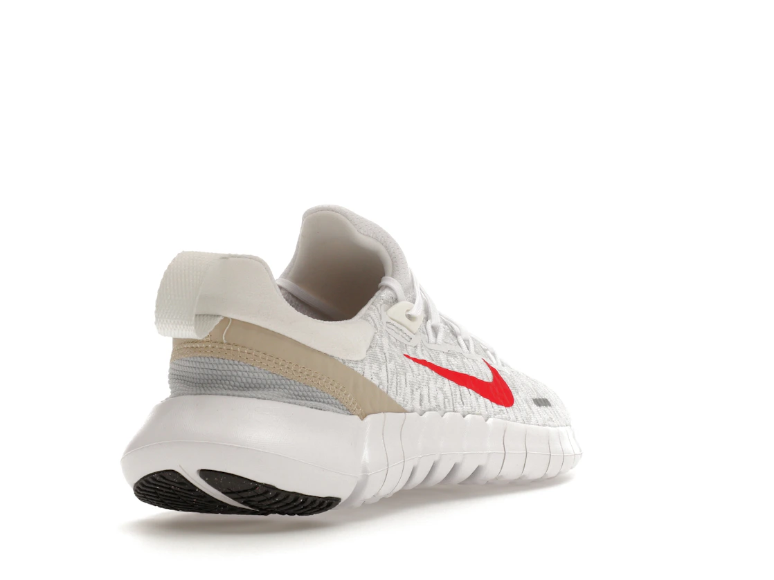 Vue 31 de Nike Free Run 5.0 Next Nature White Siren Red Sanddrift