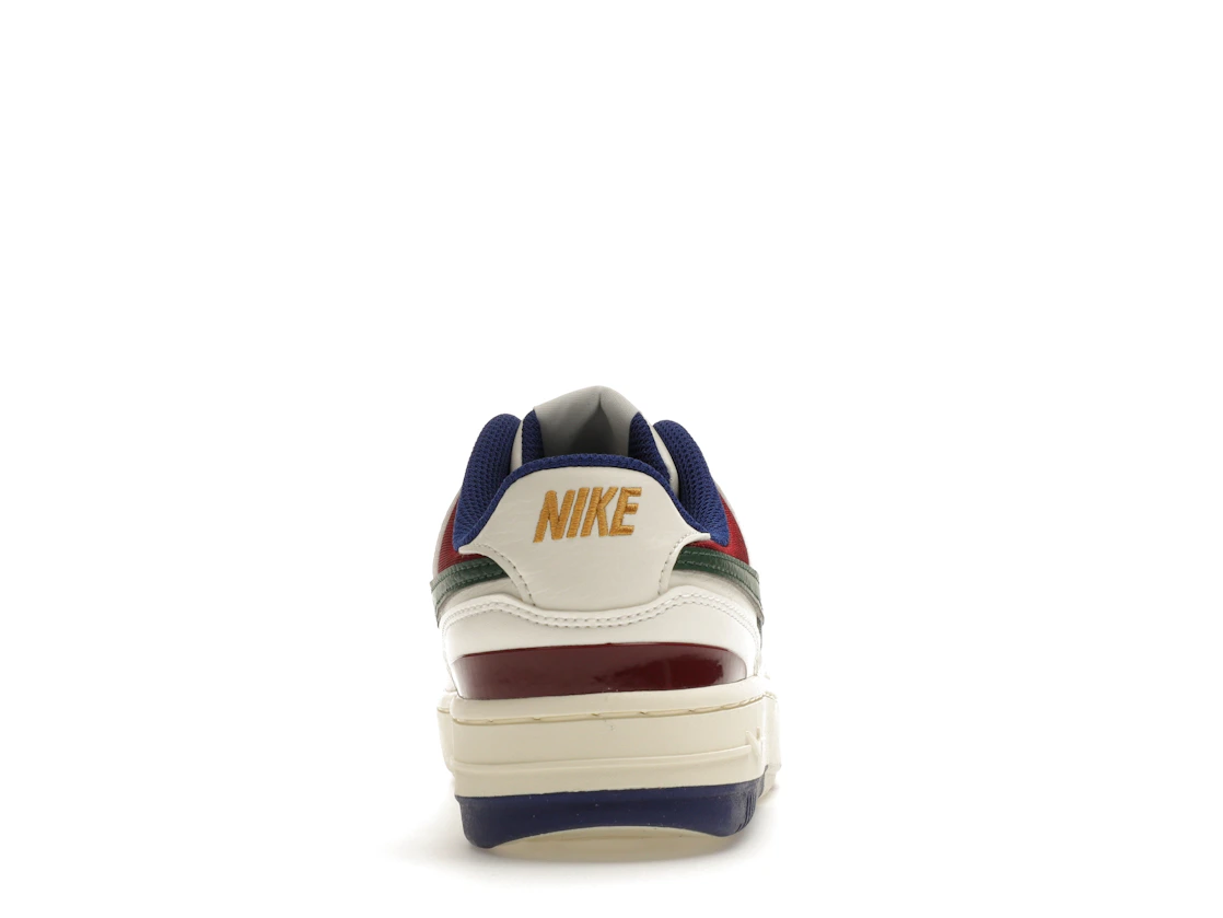 Vue 29 de Nike Gamma Force Sail Team Red Fir Green 