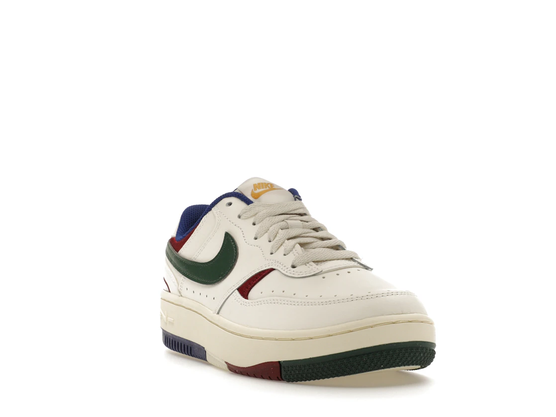 Vue 8 de Nike Gamma Force Sail Team Red Fir Green 