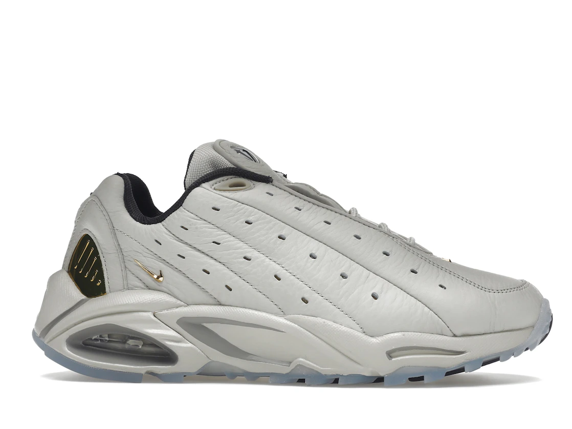 Vue 2 de Nike Hot Step Air Terra Drake NOCTA Champagne